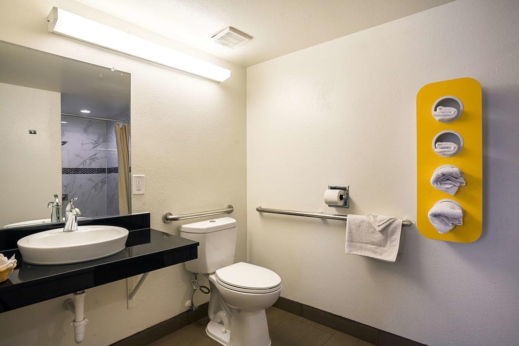 Motel 6-Ventura, Ca - Downtown Экстерьер фото